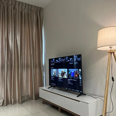 Mucihome Clio, Putrajaya Condo Near To Ioi City Mall, Alamanda, Hospital Serdang, Wetland Studio Kru Dll- Non Smoking Home For Malaysian Only Exterior photo