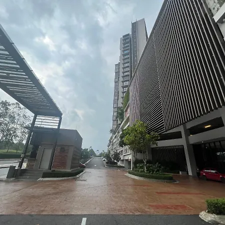 Mucihome Clio, Putrajaya Condo Near To Ioi City Mall, Alamanda, Hospital Serdang, Wetland Studio Kru Dll- Non Smoking Home For Malaysian Only Exterior photo